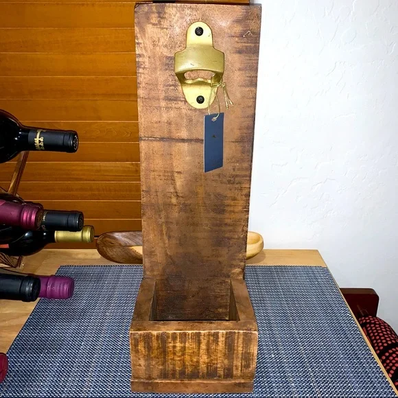 Tommy bahama bottle opener top